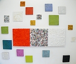 Ensemble in der Galerie ZWEITSTELLE, Elemente von 20 x 20 bis 70 x 70 cm, verschiedene Techniken, 2020